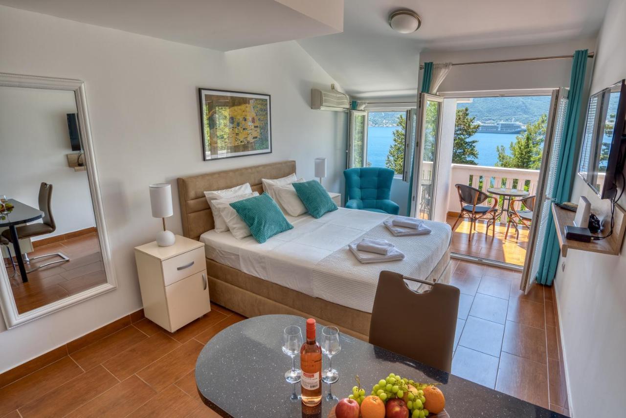 Apartment Elegant Kotor Luaran gambar
