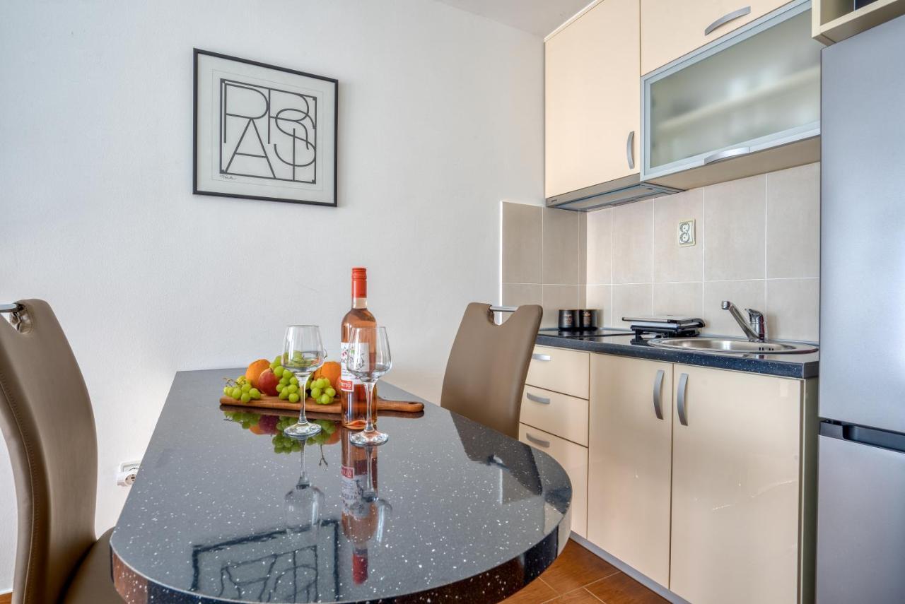 Apartment Elegant Kotor Luaran gambar